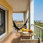 Апартаменты Chill W Pool - Da Rocha